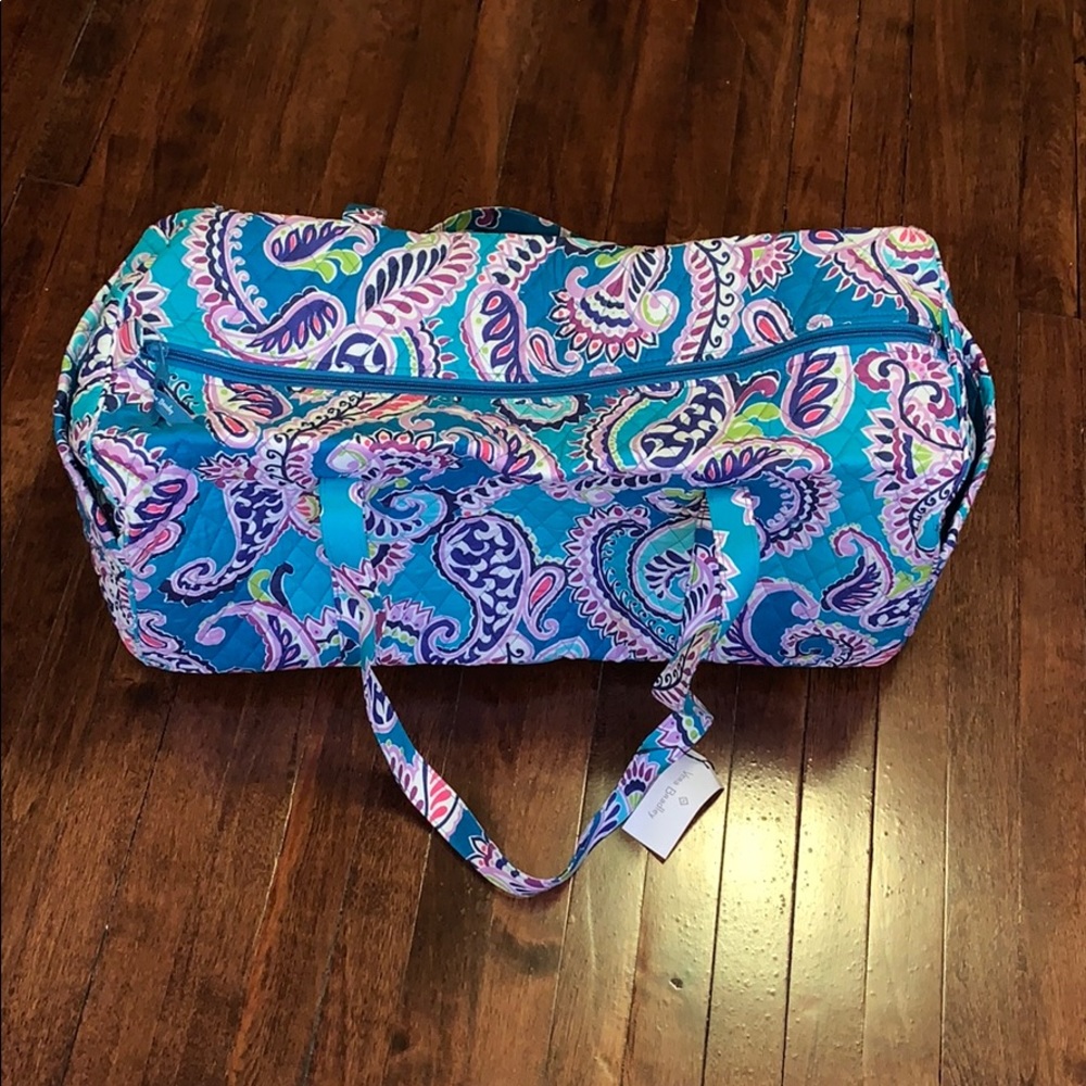 Large Waikiki Paisley Vera Bradley Duffel